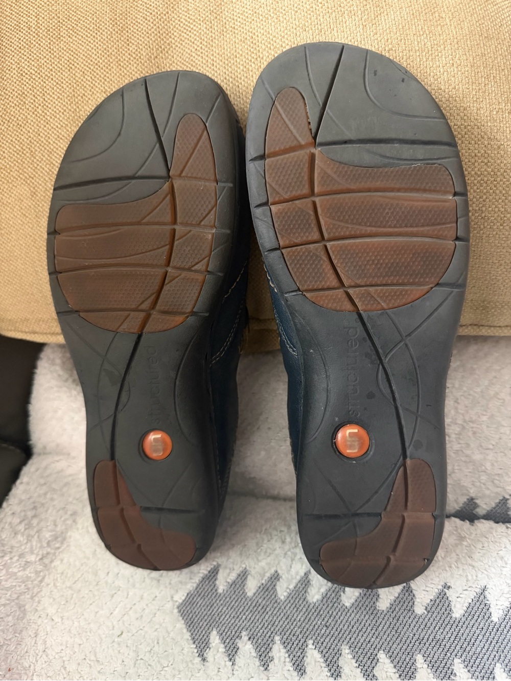Clarks Blue Leather Shoes - Picture 5 of 5